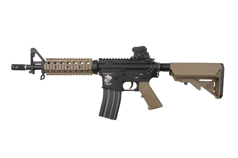 Specna Arms M4 CQBR SA-B02 ONE, metallinen, musta/hiekka