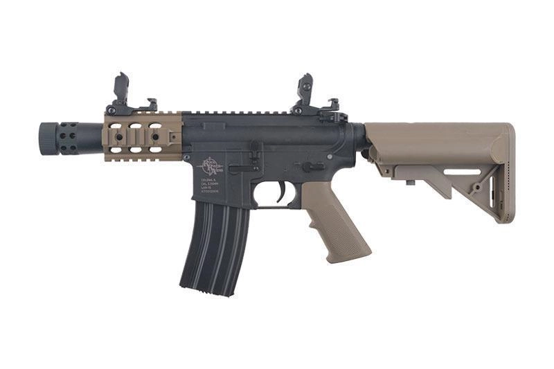 Specna Arms M4 RAS "Stubby" RRA SA-C10 CORE asepaketti - musta/hiekka