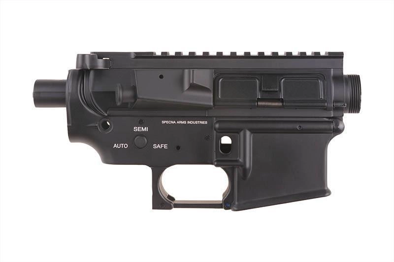 Specna Arms (MP129B) M4 / M16 metallirunko SA-logolla - musta