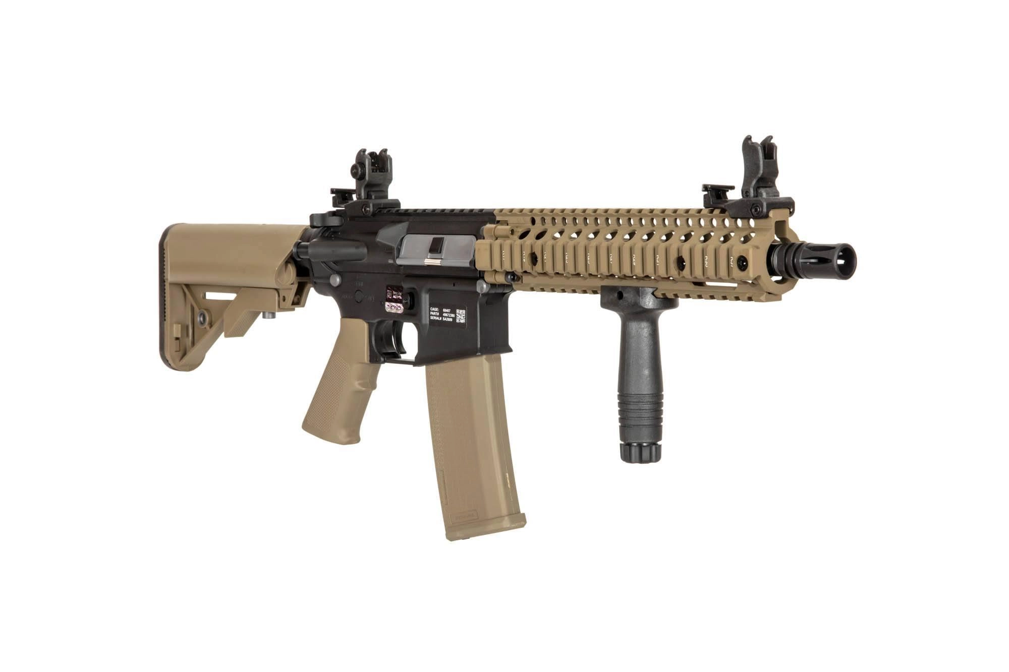 Specna Arms Daniel Defense MK18 SA-C19 CORE sähköase - musta/hiekka