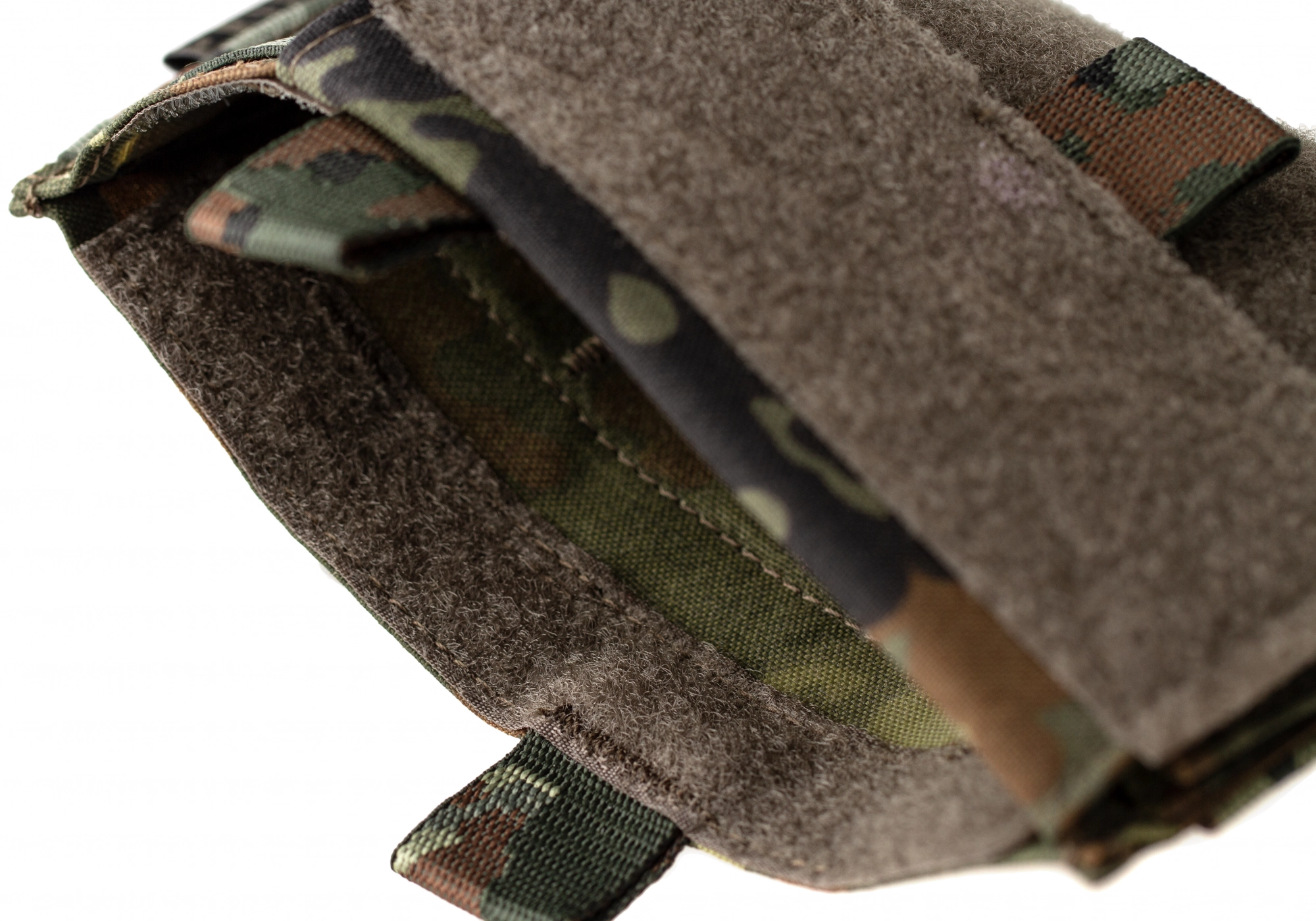 Clawgear Core Admin Chest Panel - Flecktarn