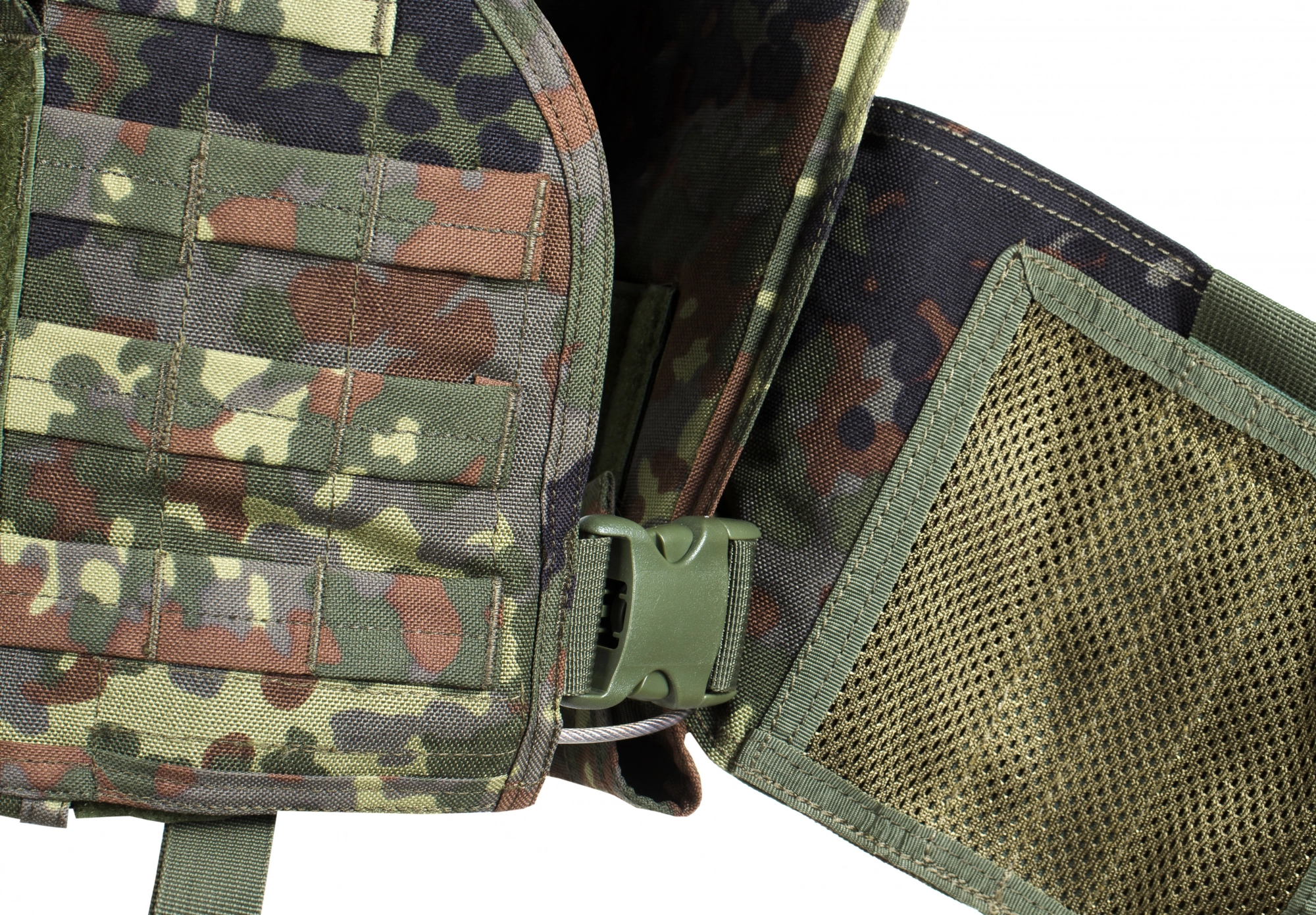 Invader Gear DACC Carrier taisteluliivi - Flecktarn