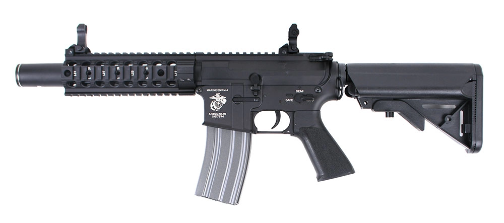 Specna Arms M4 VLTOR VIS CQB-R Carbine SA-V02 ONE, metallinen, musta
