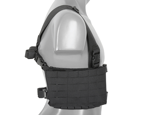 8Fields Laser Cut Chest Rig kuudelle AR/AK-lippaalle