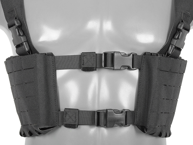 8Fields Laser Cut Chest Rig kuudelle AR/AK-lippaalle