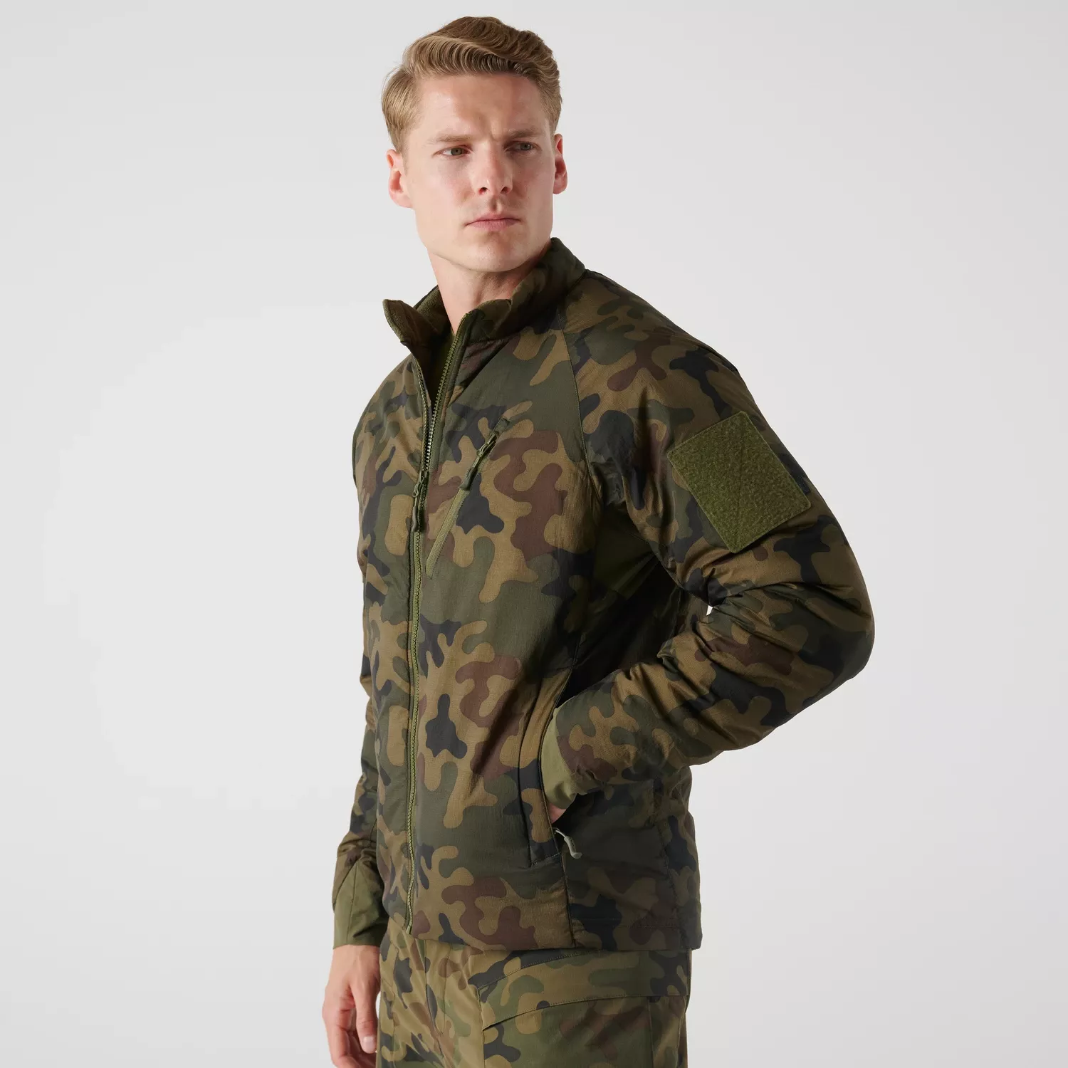 Helikon-Tex Wolfhound Jacket - Field (NIR/IRR) - PL Woodland