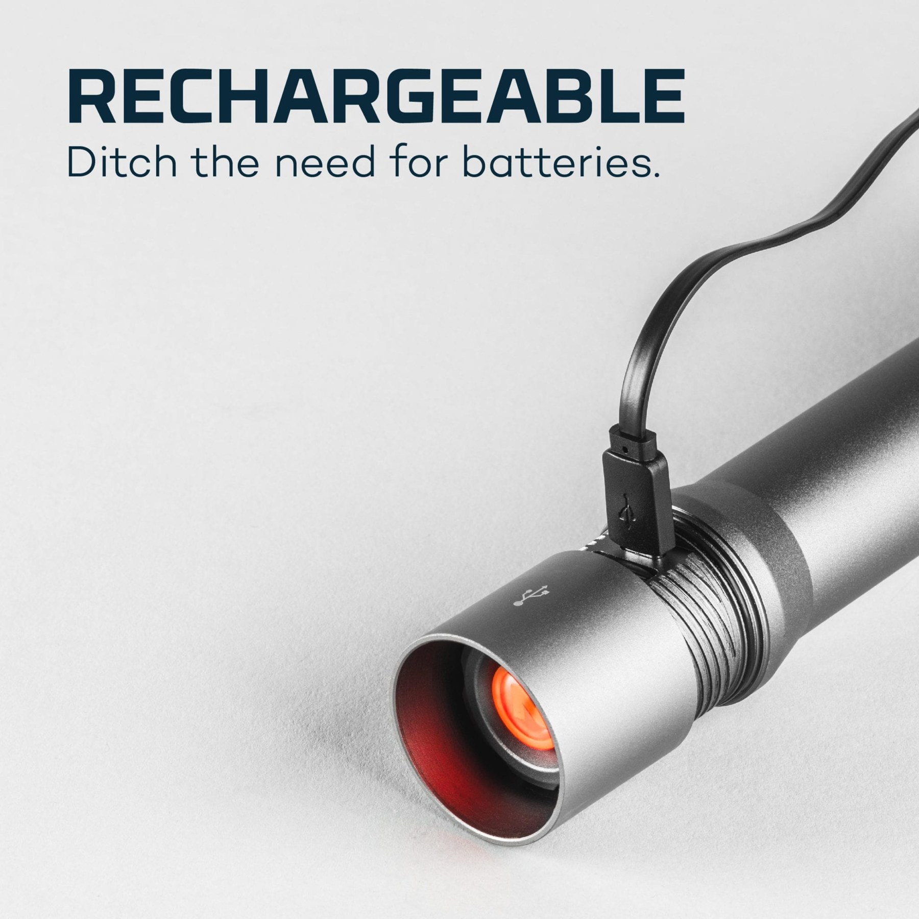 Nebo Davinci 5000 rechargeable LED flashlight with power bank