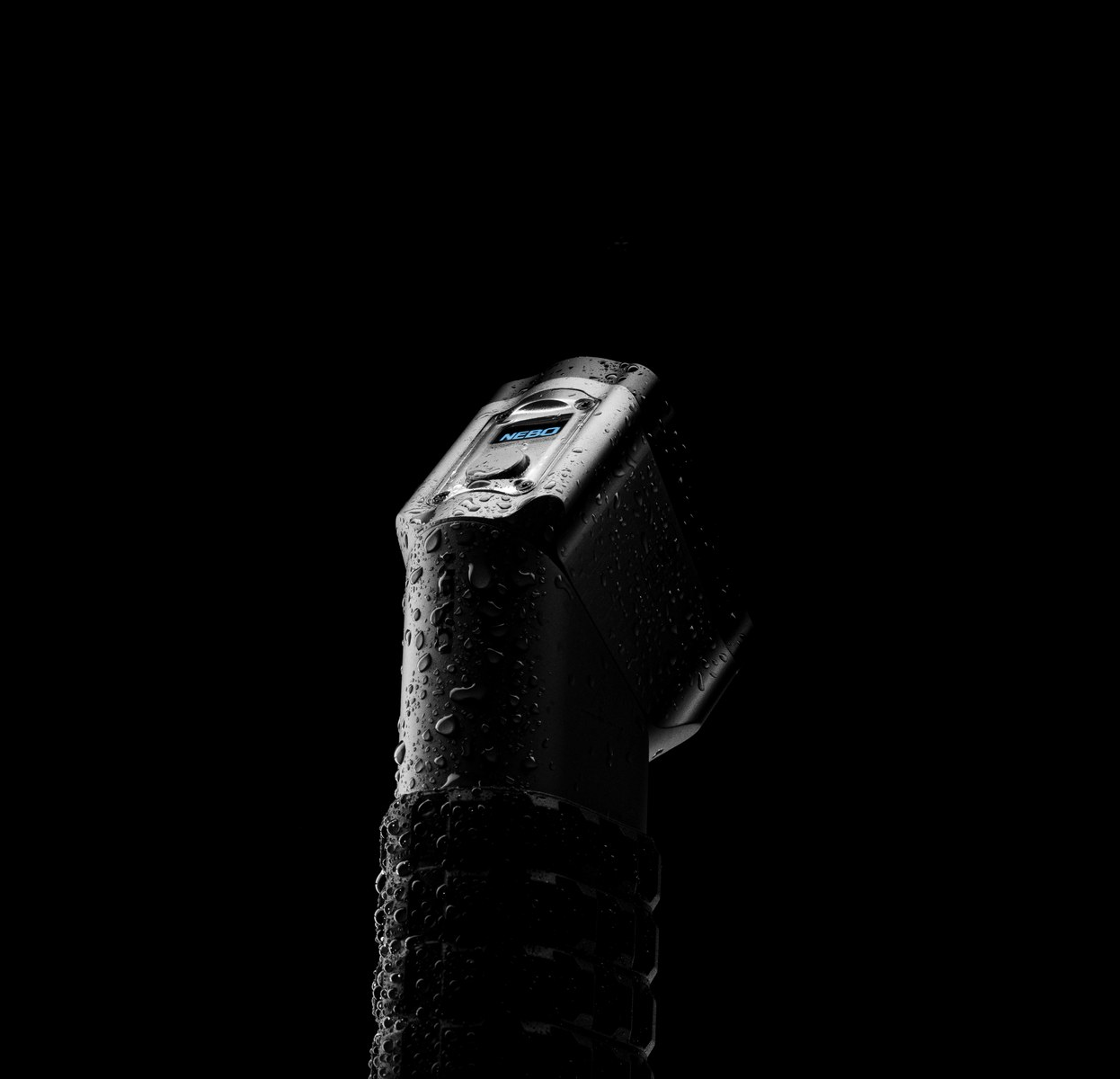Nebo Paradigm 7500 rechargeable LED flashlight