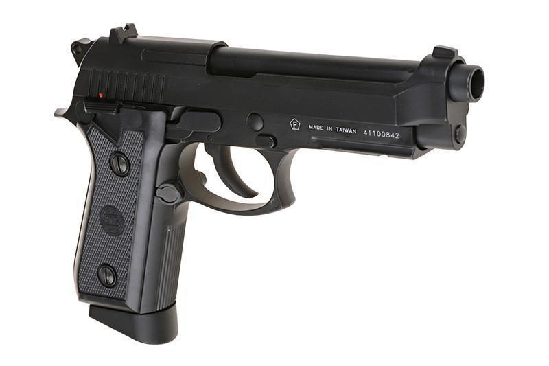KWC PT99 Full auto BlowBack CO2 pistooli, täysmetallinen